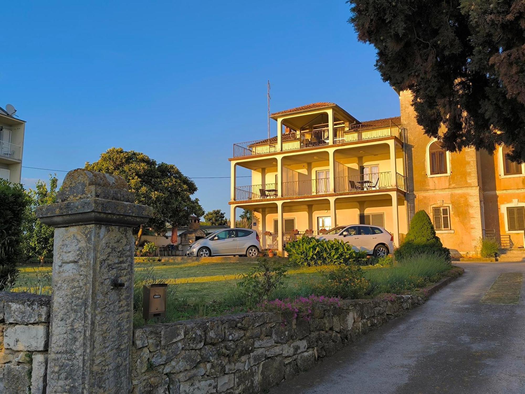Rooms And Apartment Matika Rovinj Luaran gambar