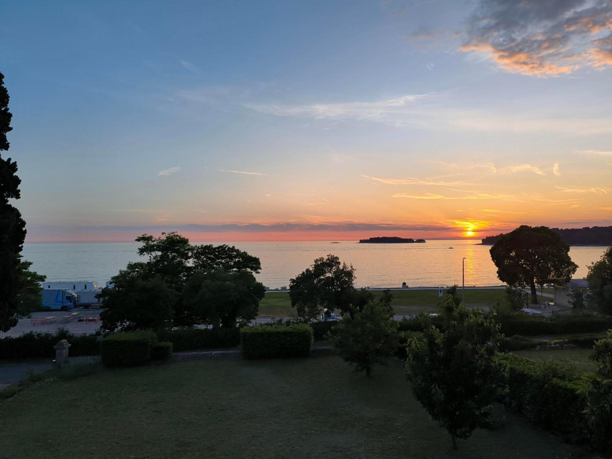 Rooms And Apartment Matika Rovinj Luaran gambar