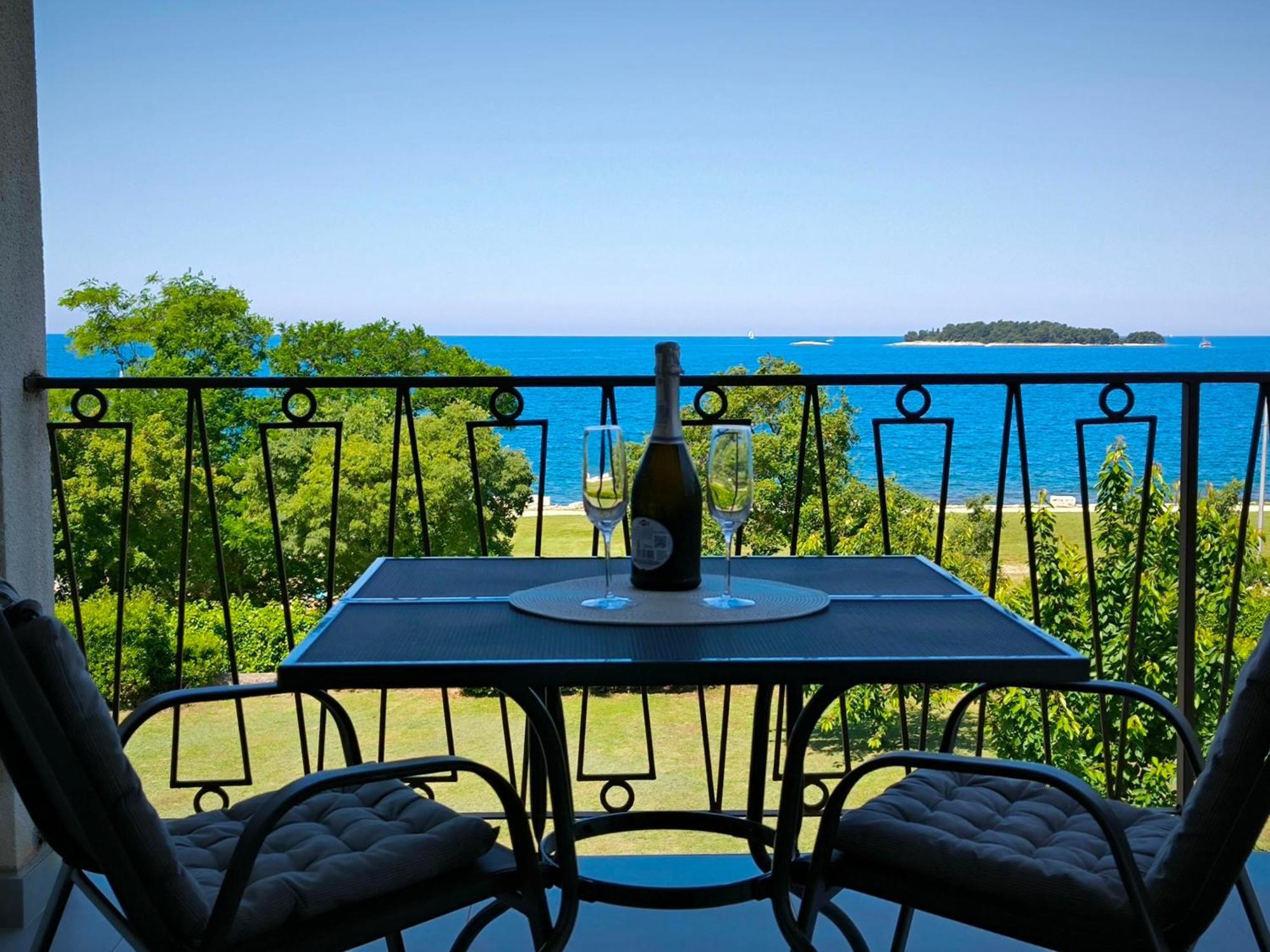 Rooms And Apartment Matika Rovinj Bilik gambar